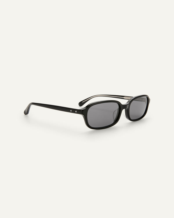 Quarter shot of Bonnie Clyde Comedy sunglasses in black.